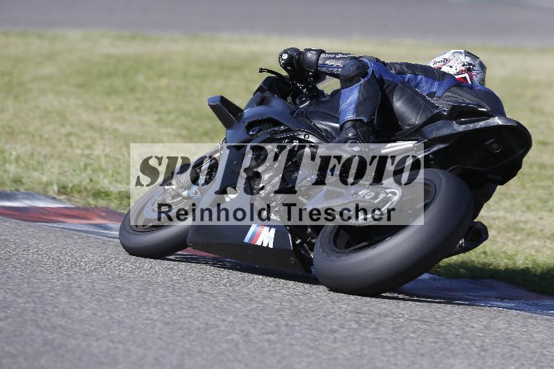 Archiv-2025/17 17.05.2025 PROMAX ADR/Gruppe rot/unklar